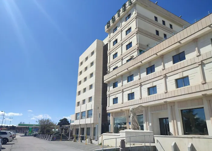 Hotel Sercotel Cuatro Postes
