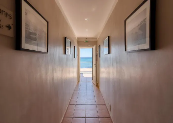 Roc Hotel - Hôtel 4 étoiles les pieds dans l'eau Le Lavandou