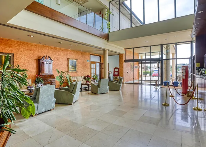 Hotel Villa De Almazan