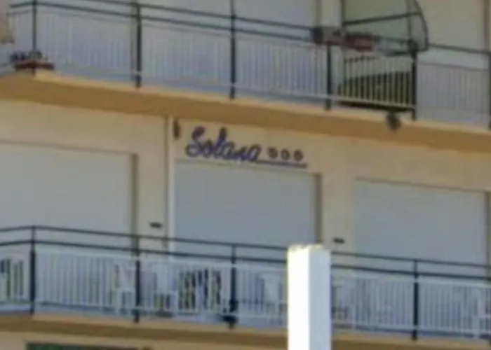 B&B Solana