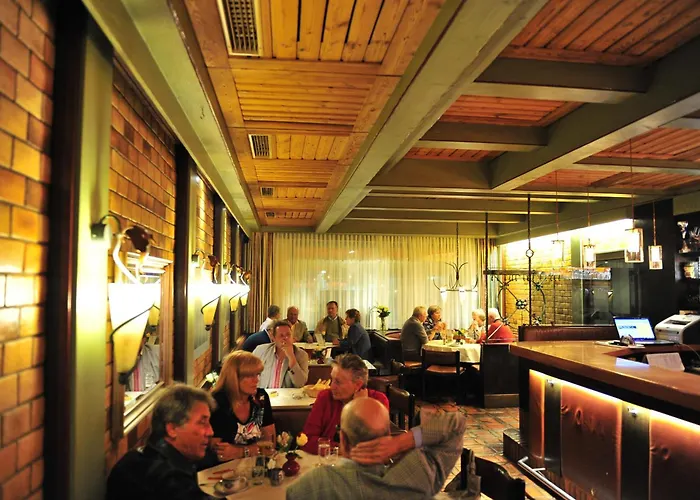 Hotel zum Goldenen Schiff