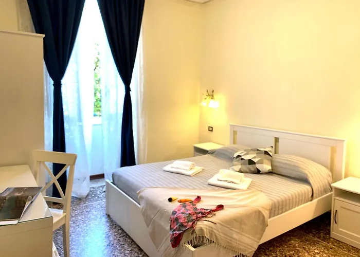 Hotel Baia Di Levanto