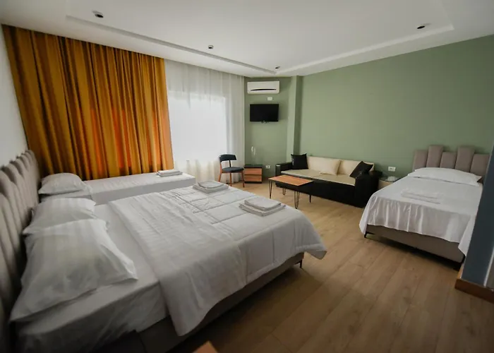 Hotel Blini