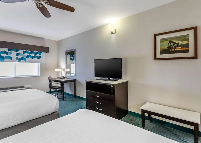 Best Western Plus Taft Inn