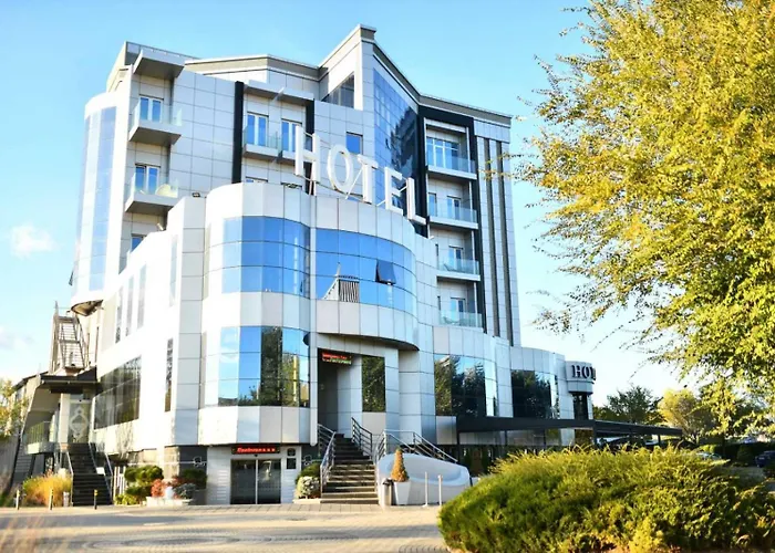 Hotel Zeneva Lux