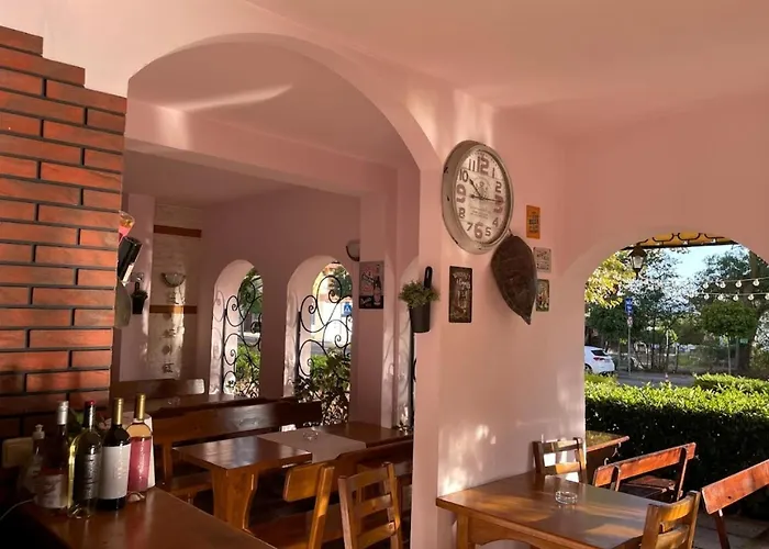 Arkadia Guest House