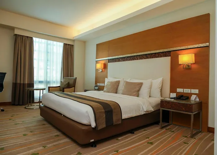 Best Western Plus The Ivywall Hotel - Palawan