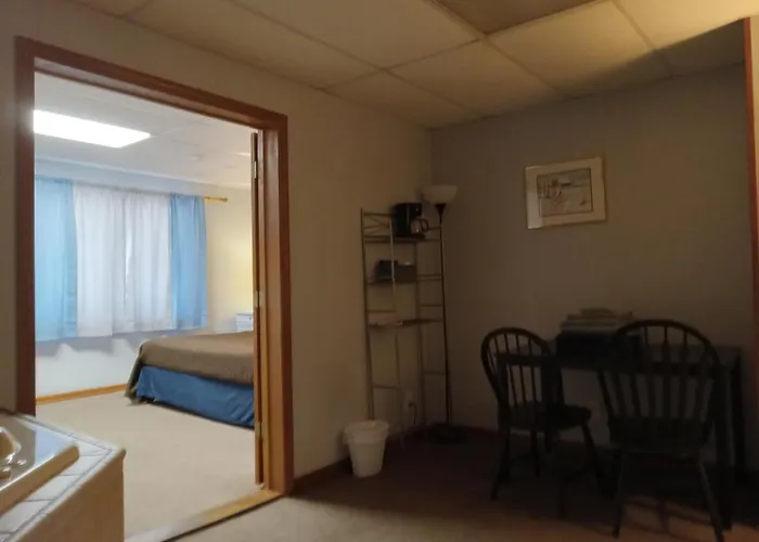 Hickory Shades Motel