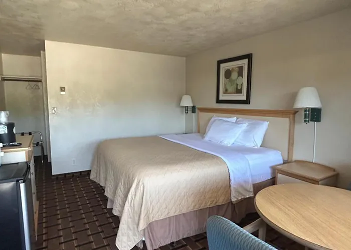 Economy Inn