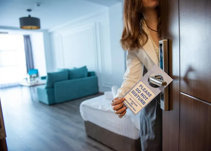 Dishli Hotel & Spa
