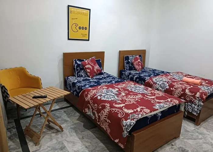 Dastak Hotel