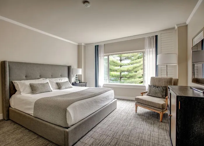 The Woodmark Hotel & Still Spa On Lake Washington