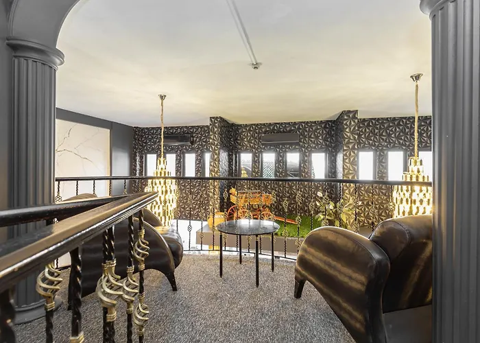 Bursa Loyal City Hotel