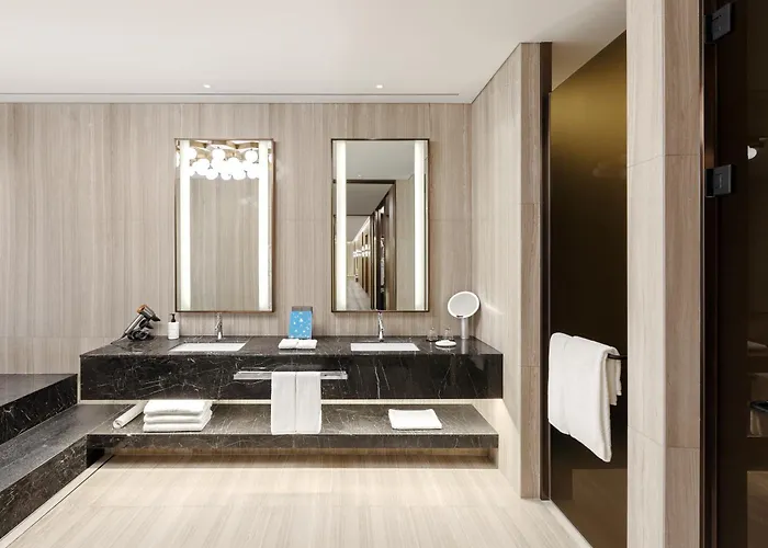 Wyndham Grand Busan