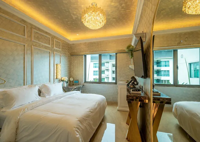 Ritz Residence - A Member Of The Luxury Hotel Group