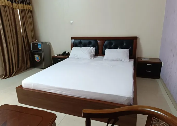 Sarada Hotel