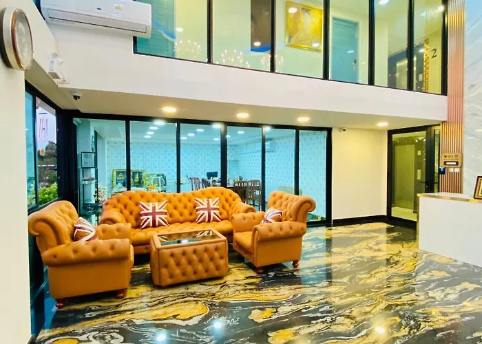 Arunsakhon Luxury Condo