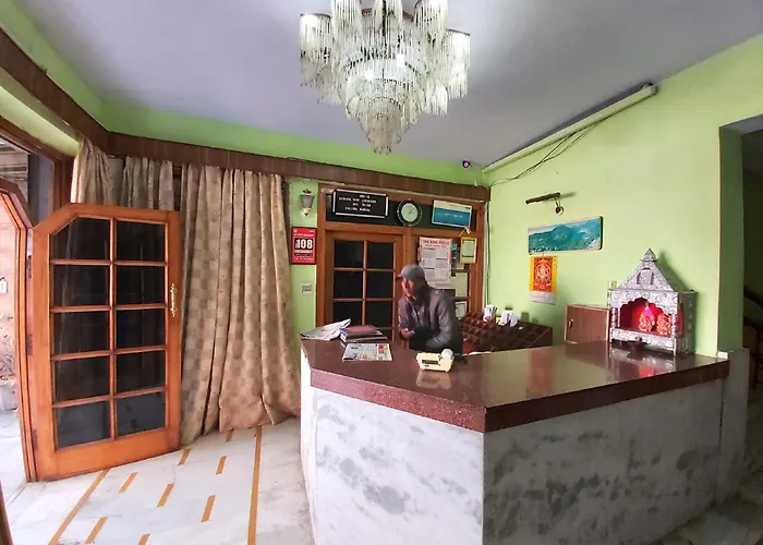 Hotel Radha Continental Nainital Near Mall Road - Hygiene & Spacious Room - Prime Location - Best Selling