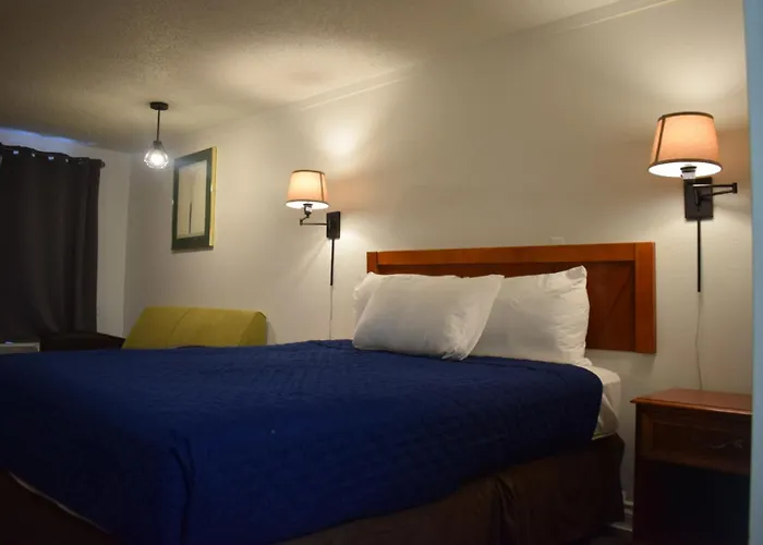 Knights Inn Farmington Hills