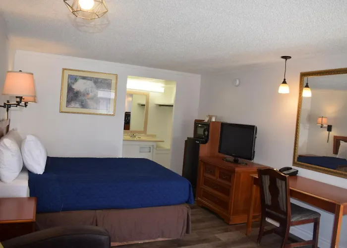 Knights Inn Farmington Hills