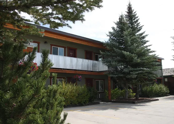 Moose Creek Inn