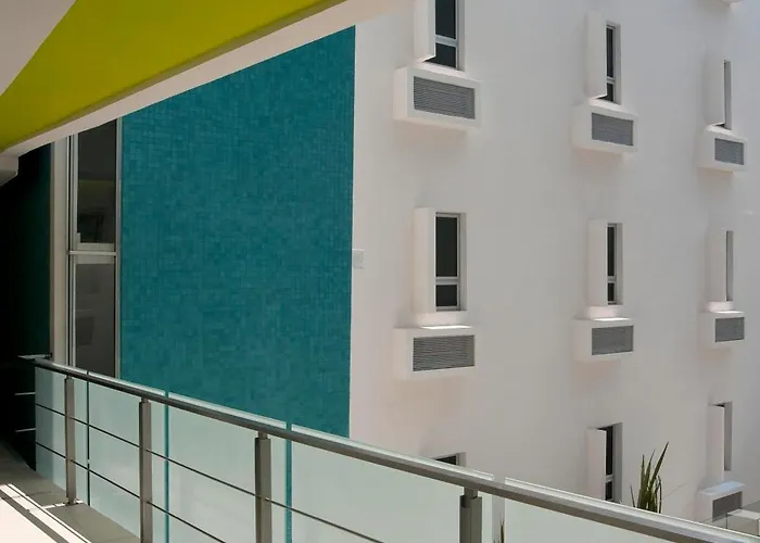 Nu Hotel