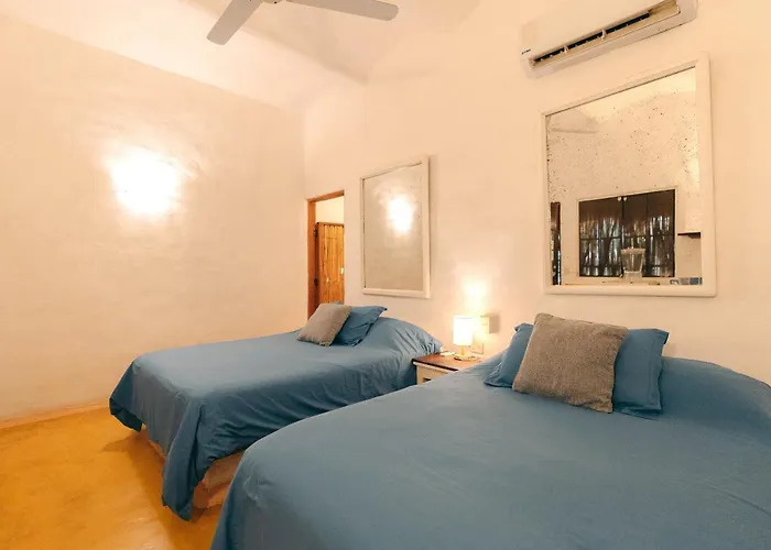 Junto Al Rio Bungalows & Suites