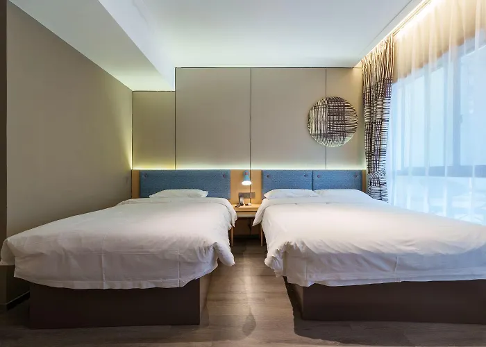 Home Inn Zhangjiajie Tianmen Mountain Branch