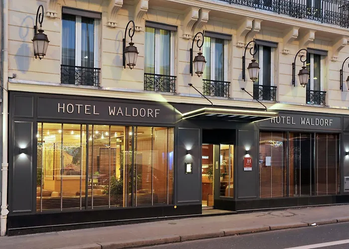 Hotel Waldorf Montparnasse à Paris