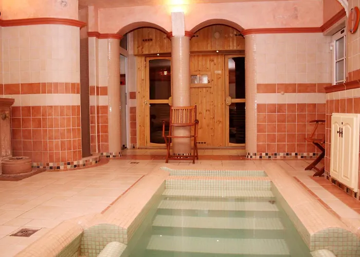 Lévay Villa Hotel