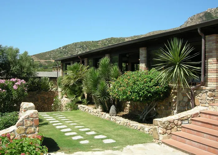 Hotel Su Giganti