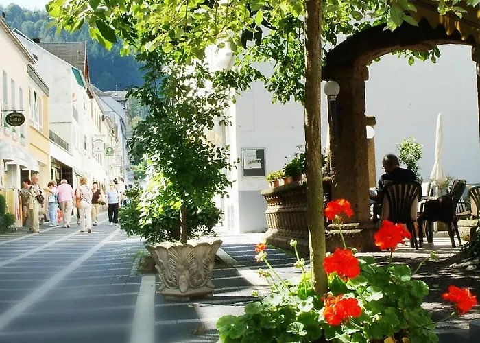 Haus Hohenzollern & Haus 'Ambiente