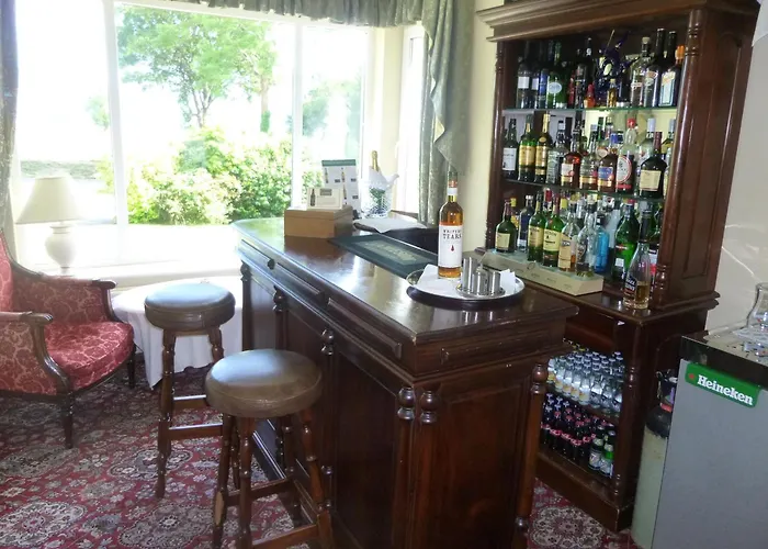 Loch Lein Country House