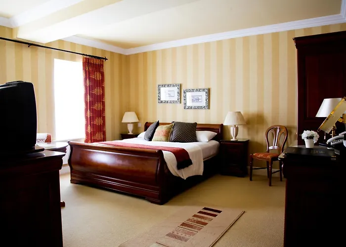 Ardmore Country House
