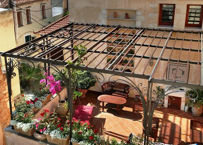 Ionas Boutique Hotel