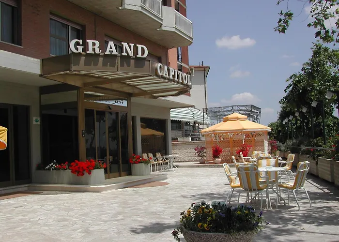 G. Hotel Capitol Chianciano Terme