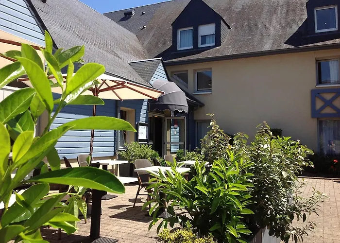Eden Park Hotel Restaurant Pont-Évêque