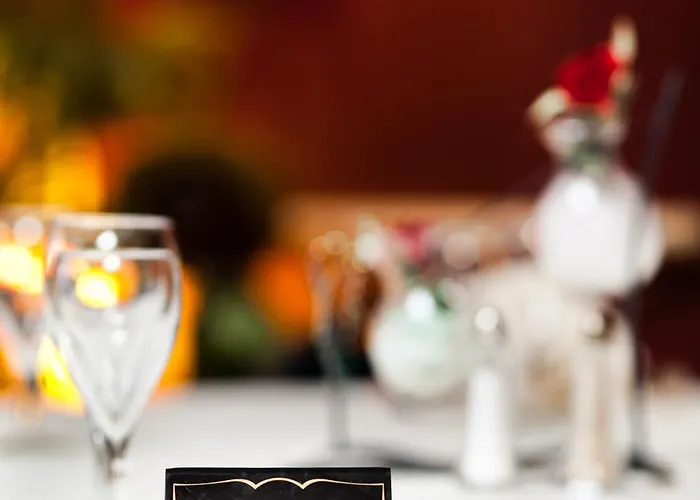 Logis Hotel & Restaurant Arcombelle