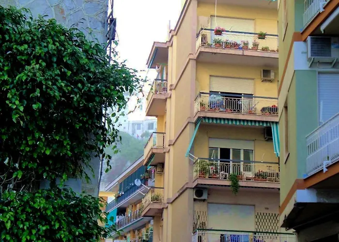 Albergo Riviera B&B & App Sea-View