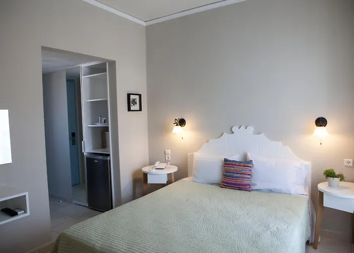 7 Brothers Hotel