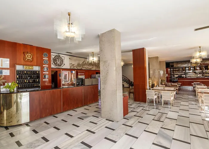 Lh Hotel Medinek Old Town