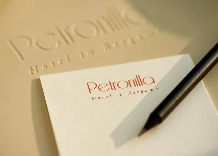 Petronilla - Hotel In Bergamo