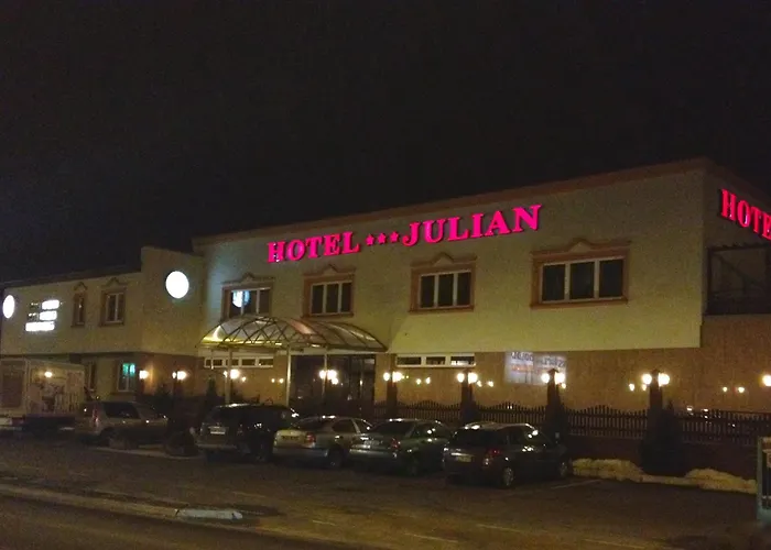 Hotel Julian