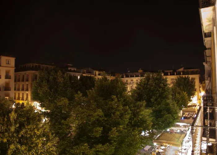 Khu Hotel