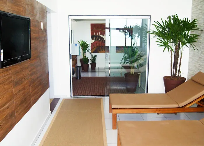 Littoral Tambau Flat