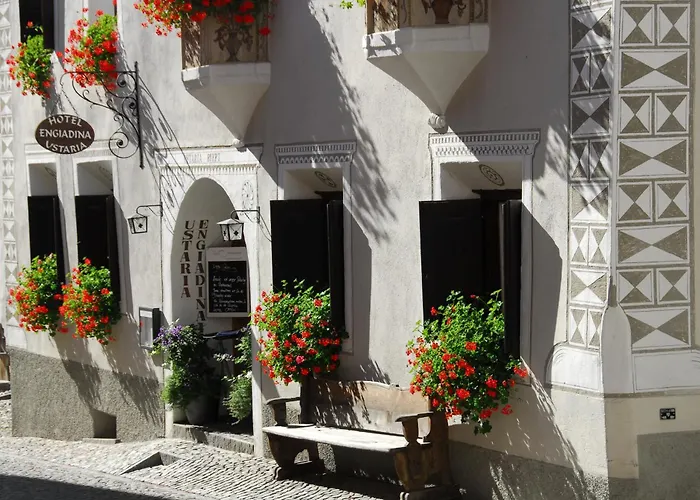 Hotel Garni Engiadina - Boutique Hotel