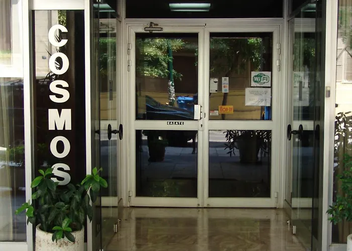 Hotel Cosmos