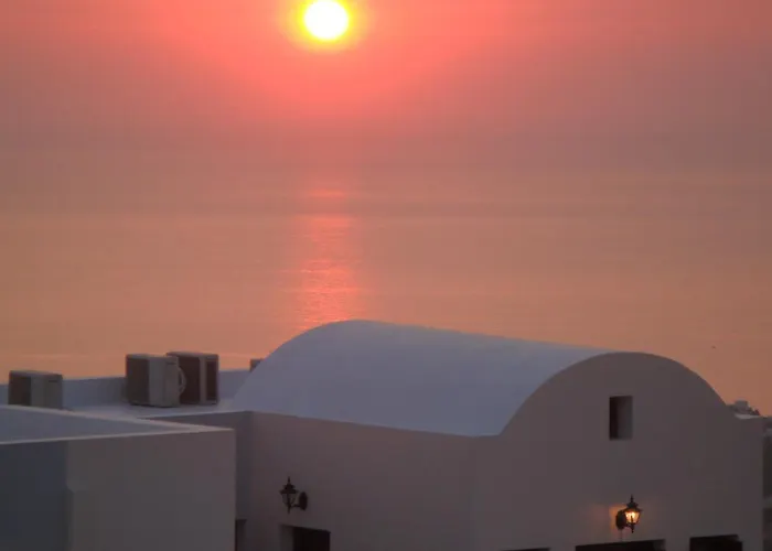 Dream Island Hotel