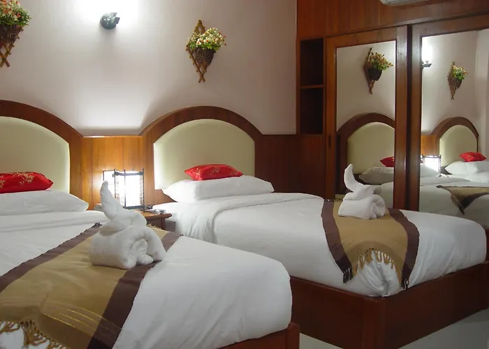 Baan Rom Mai