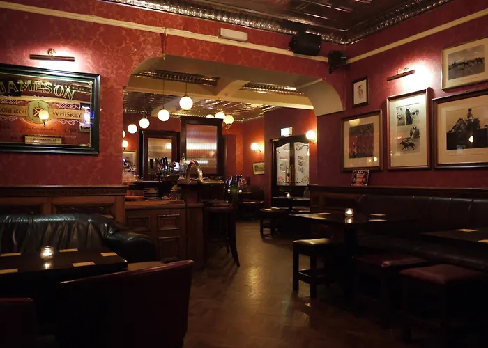 Hearns Hotel
